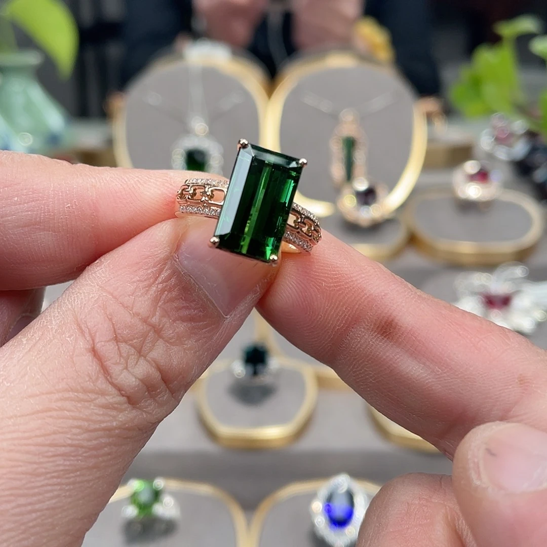 碧玺戒指18K金镶嵌9.09ct