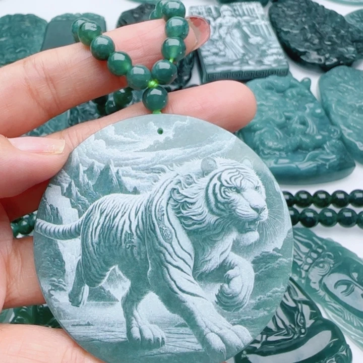 翡翠未镶嵌颈饰多样性发货天然A货翡翠