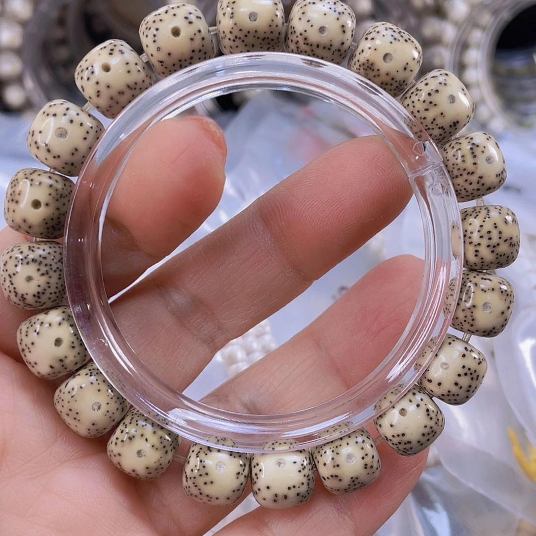 星月菩提手串石玉料手串尺寸10.5