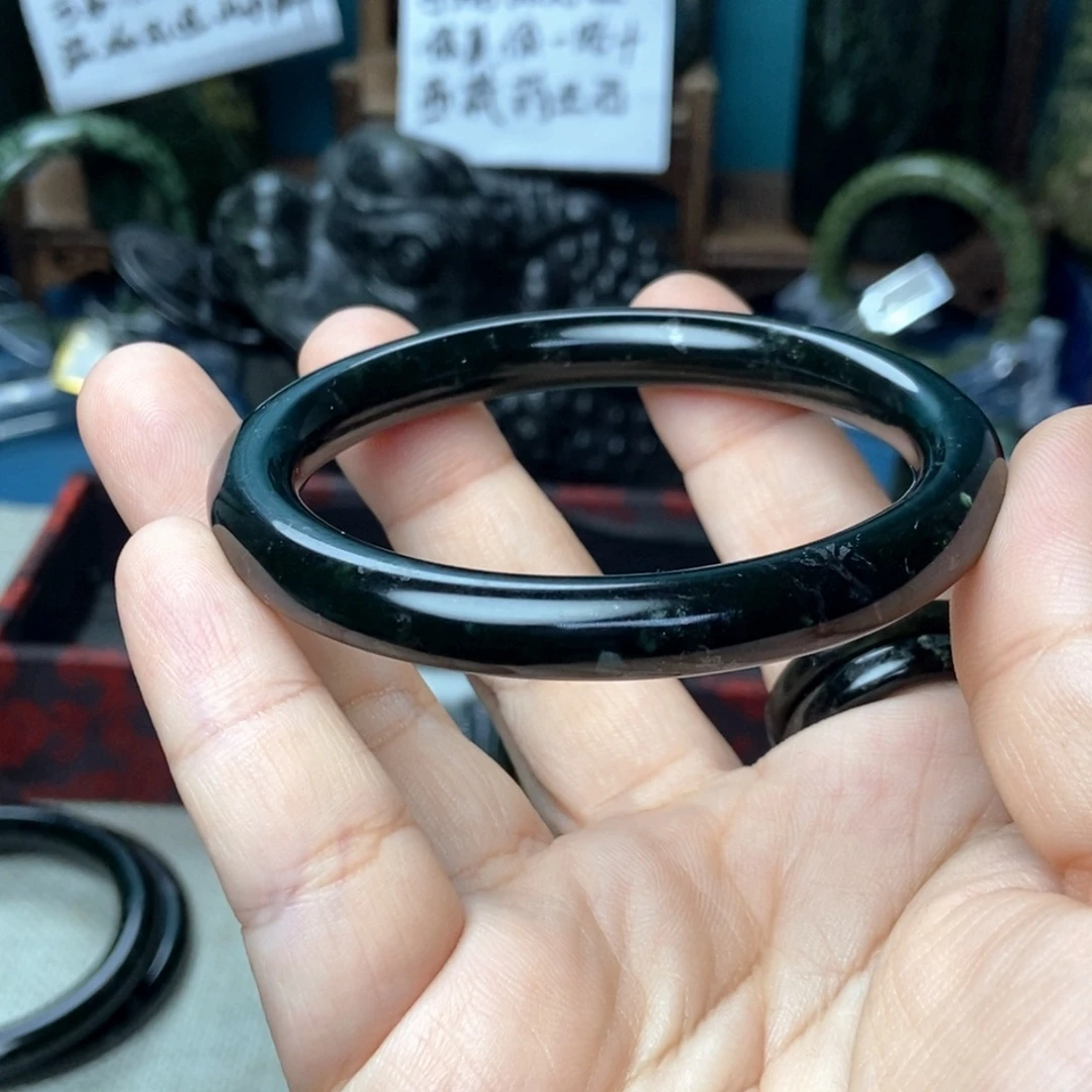 紫***蝶蛇纹石玉未镶嵌手镯