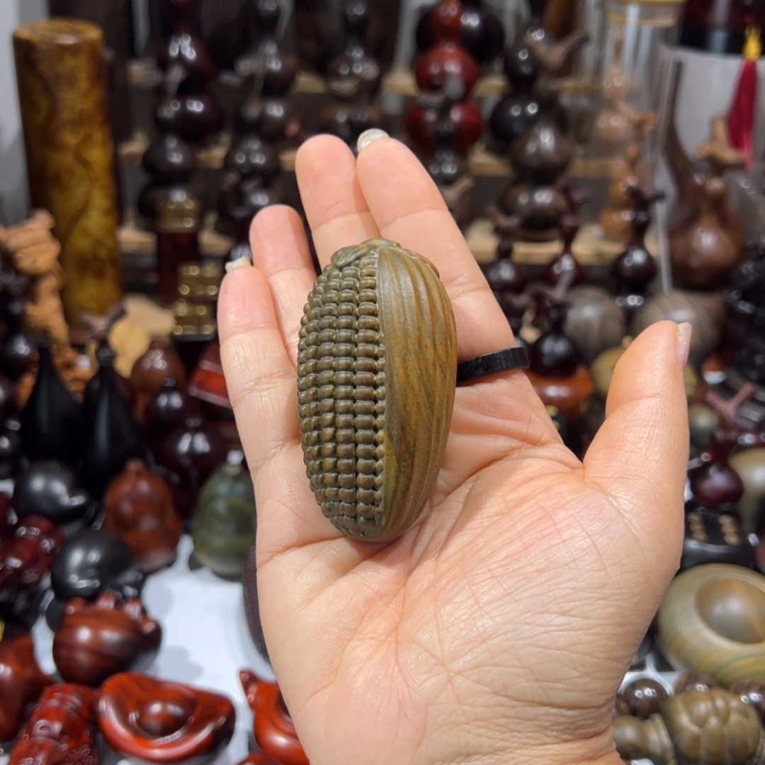 香榧木绿檀绿檀玉米