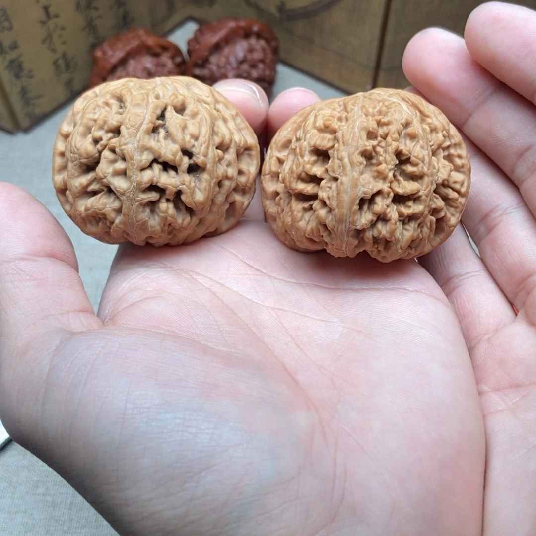 吊坠文玩核桃粗筋