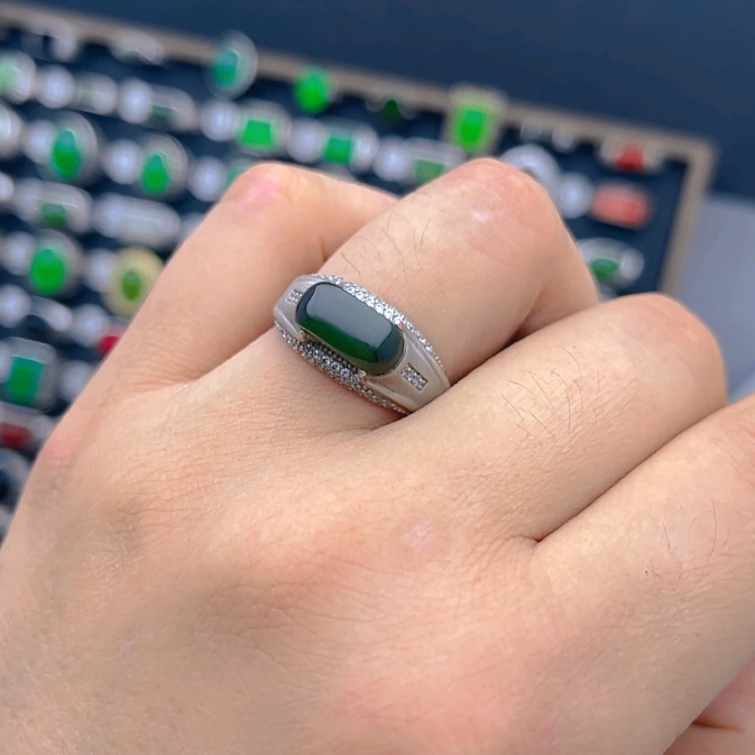 和田玉菠菜绿S925银镶嵌玉石戒指绿色指环银戒精美男士轻奢