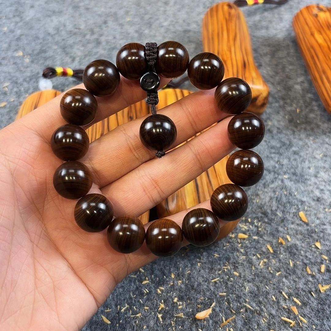 崖柏太行崖柏崖窝黑金舍利骨1.5