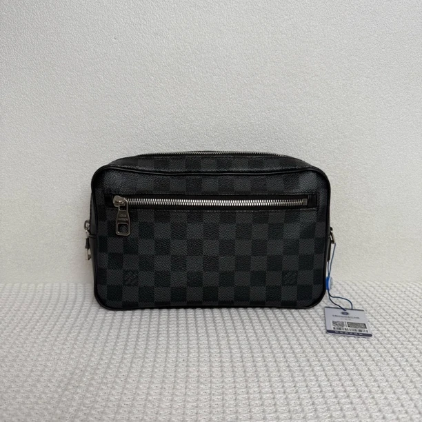 99新 LouisVuitton/路易威登 97新/5984男士时尚黑棋盘格手拿包