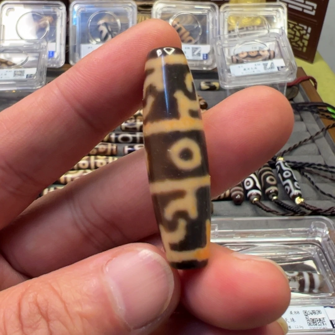 烟****玛瑙/玉髓未镶嵌颈饰