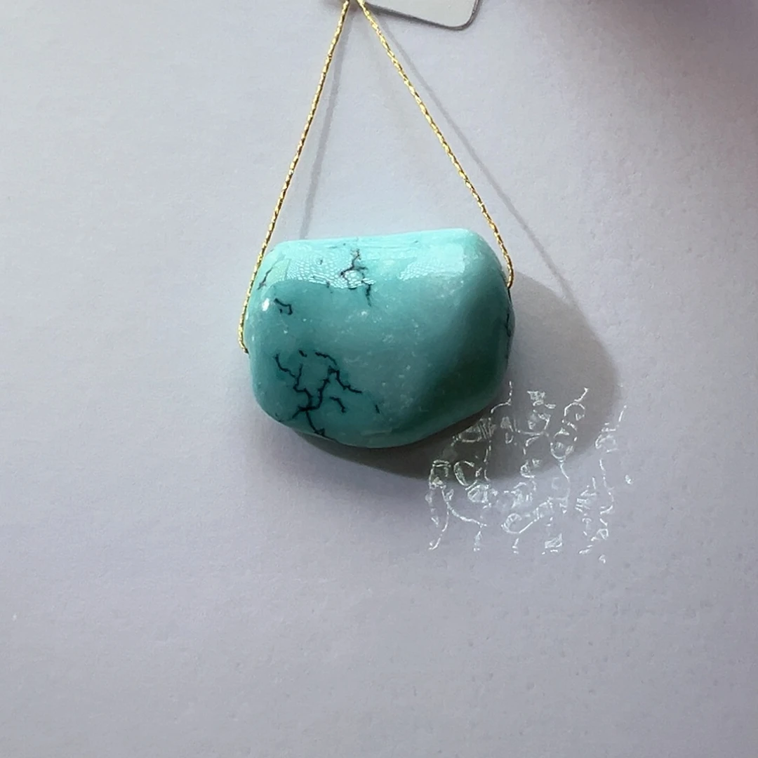 绿松石未镶嵌挂件