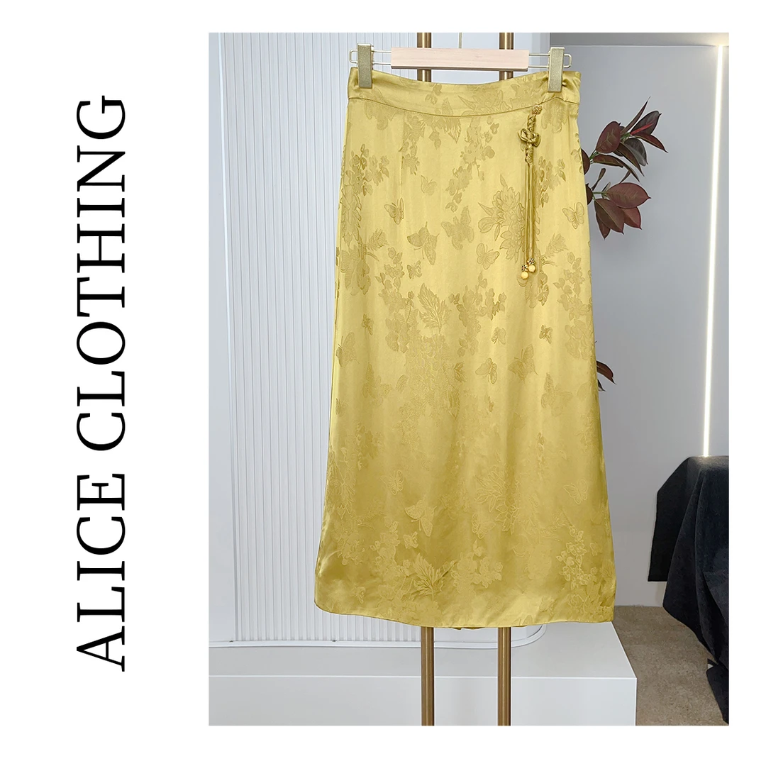 3【ALICE “春光明媚 ”国风半裙】流苏挂坠 暗纹提花 H621162J