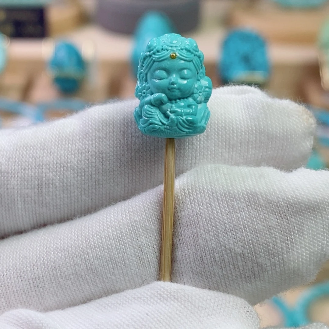 绿松石未镶嵌珠宝奇石