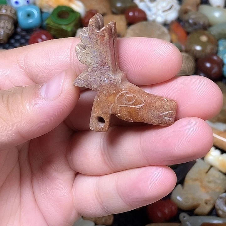 和田玉未镶嵌颈饰45