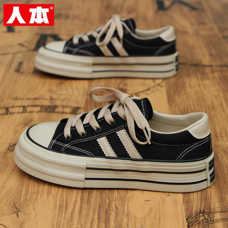 人本厚底帆布鞋女2025秋季新款复古港风跑步鞋百搭增高黑色板鞋子