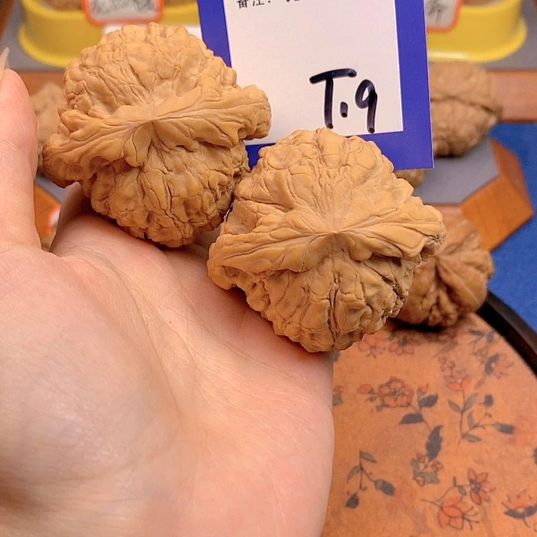 【闪购商品】文玩核桃把件U****y文玩核桃19