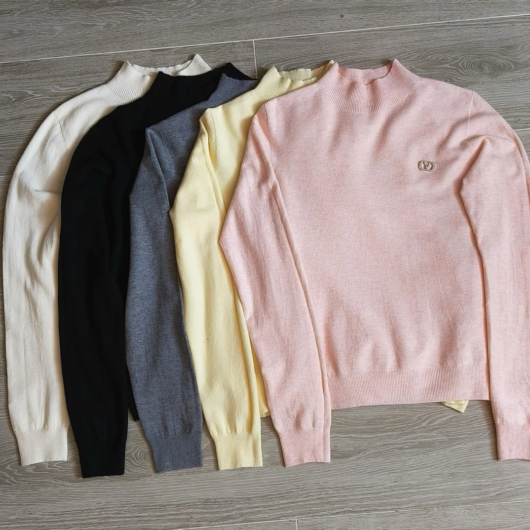 华家秋冬羊毛无缝一体混紡极简风百搭显瘦圆领针织衫