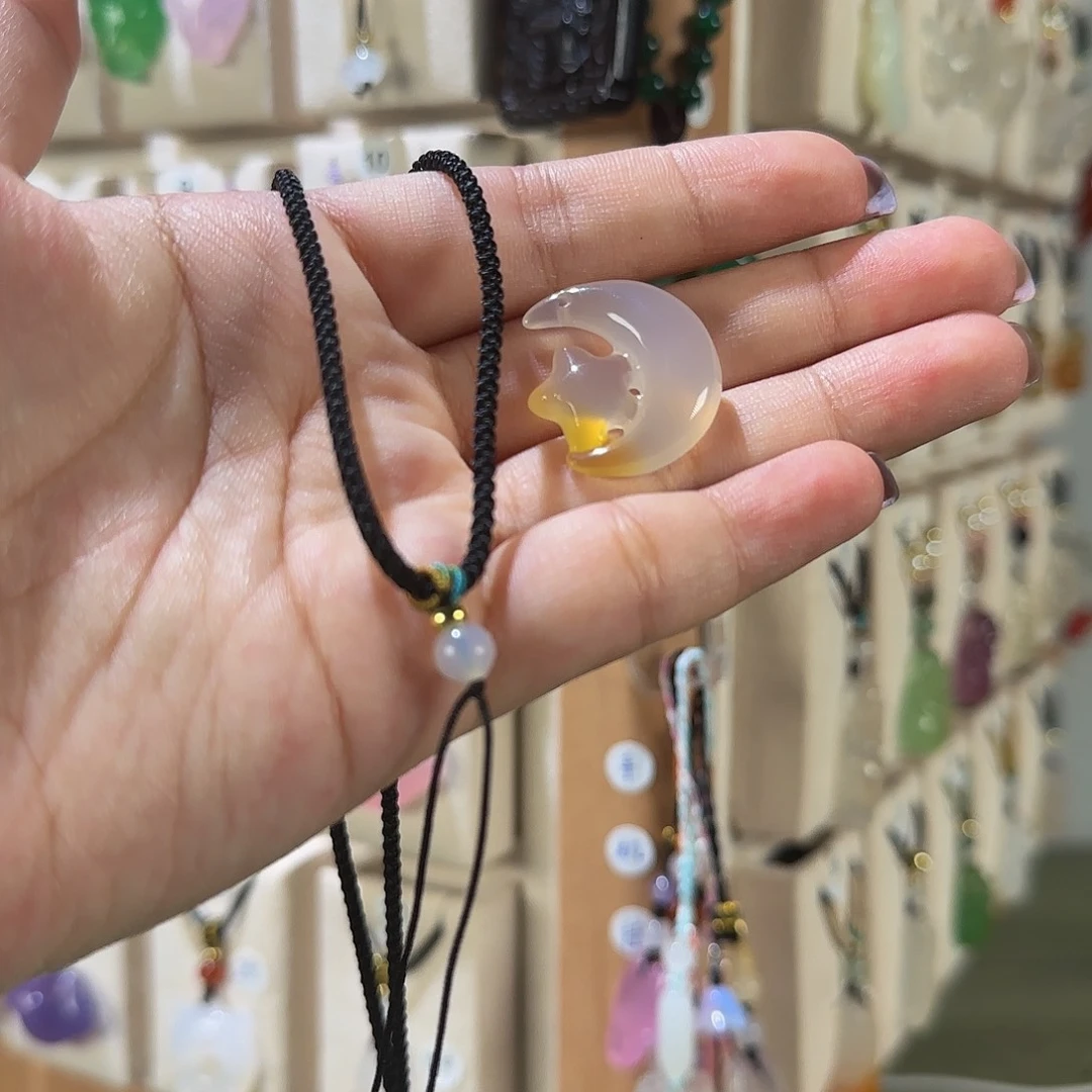 玛瑙/玉髓吊坠(赠链)未镶嵌