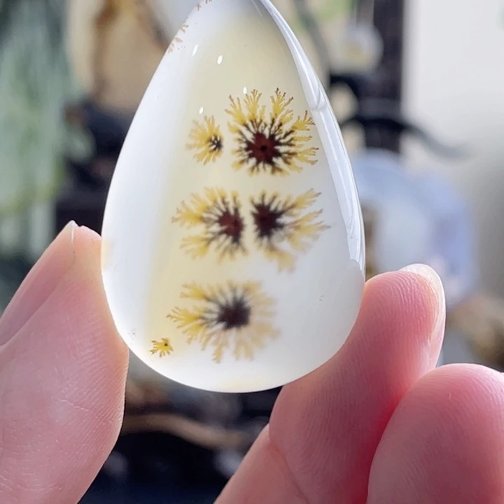 玛瑙/玉髓未镶嵌珠宝半成品