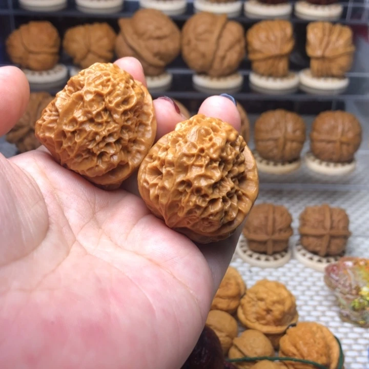 文玩核桃把件4碧波金蟾37+