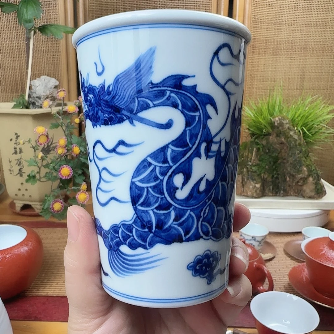 摆件青花龙纹可乐杯