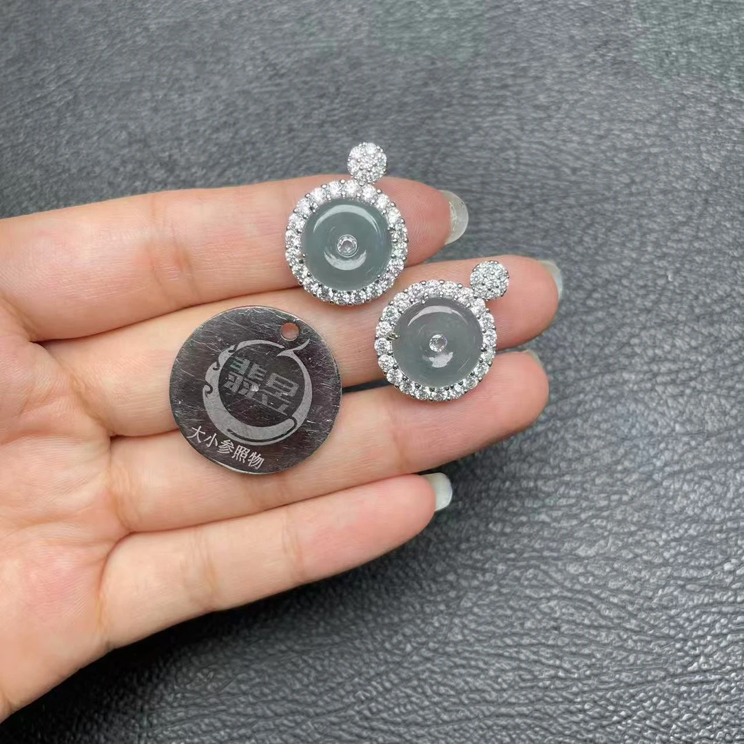 翡昱-N70-48153-天然A货翡翠吊坠-多样性发其一