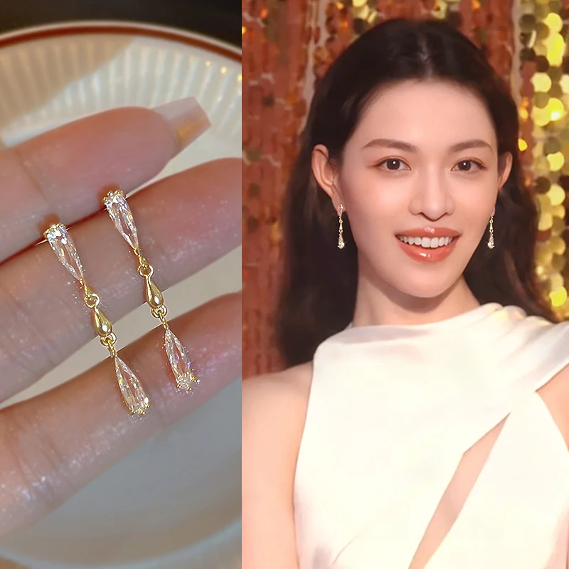 2025新款爆款轻奢小众设计高级感流苏巨好看耳环耳饰超闪气质耳钉