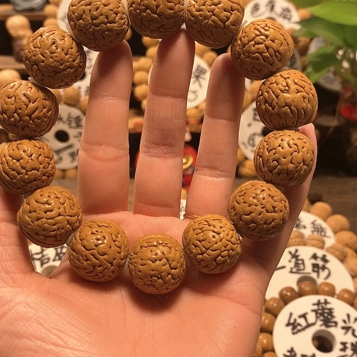 【闪购商品】刀*桃核肌肉大锤子手串