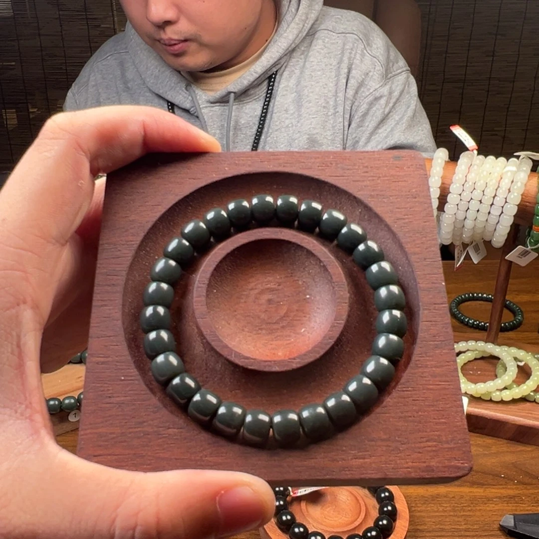 和田玉未镶嵌手链