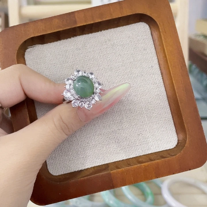 翡翠未镶嵌颈饰天然翡翠Ａ货