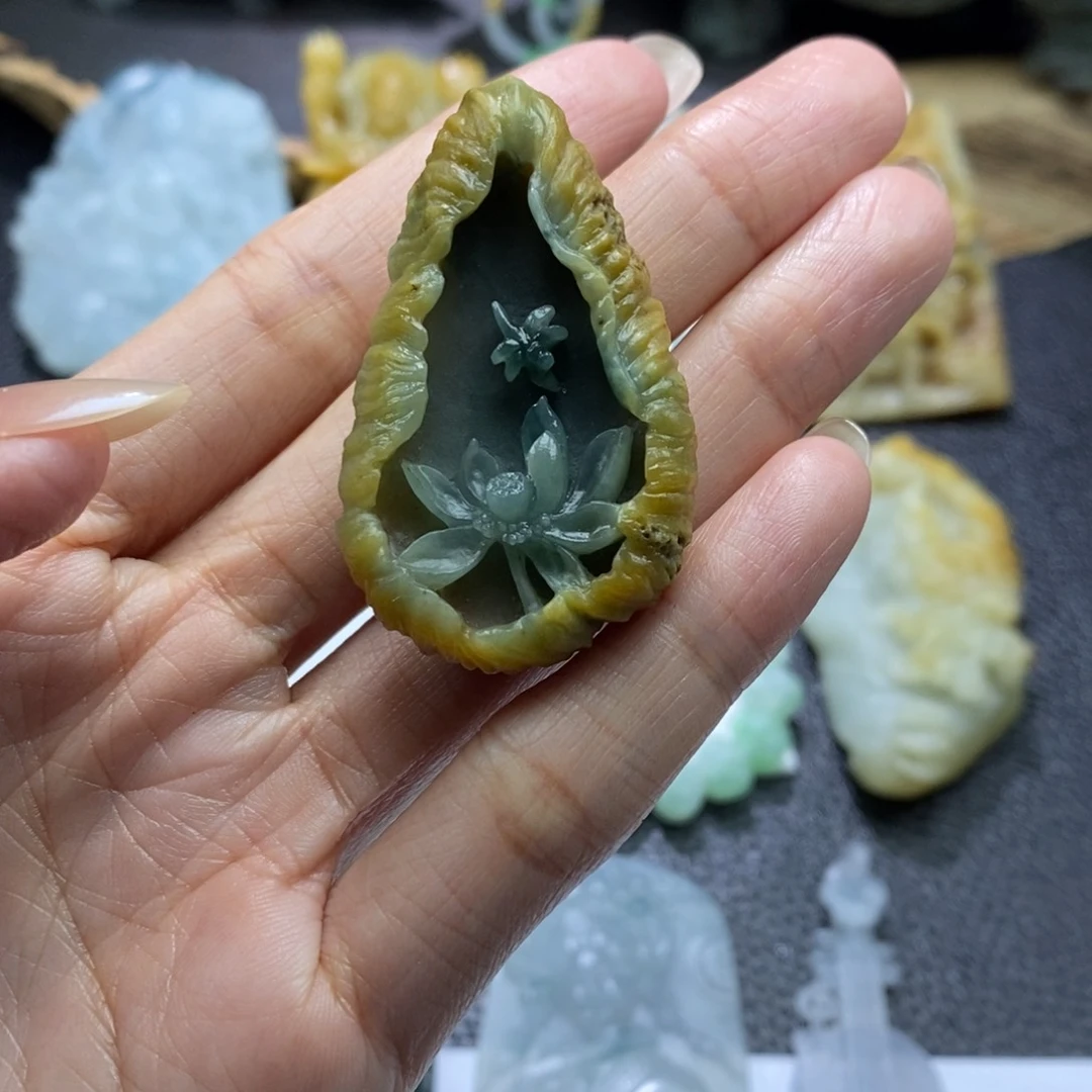 定制翡翠未镶嵌1****.荷花