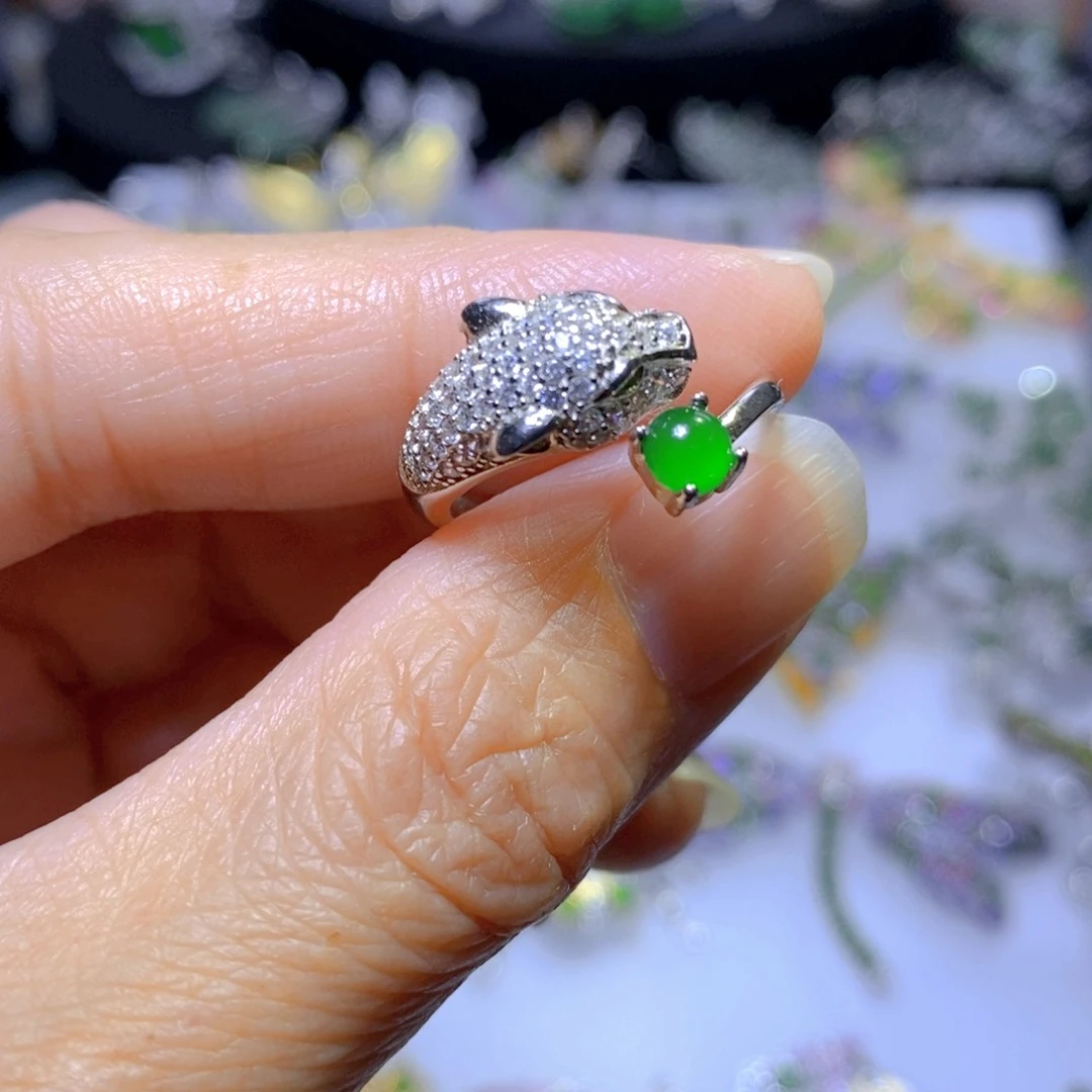 翡翠颈饰银S925镶嵌天然翡翠