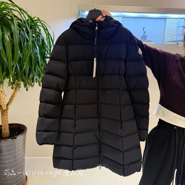 未使用 MONCLER 尚品一阁/盟可睐经典长款羽绒服3码