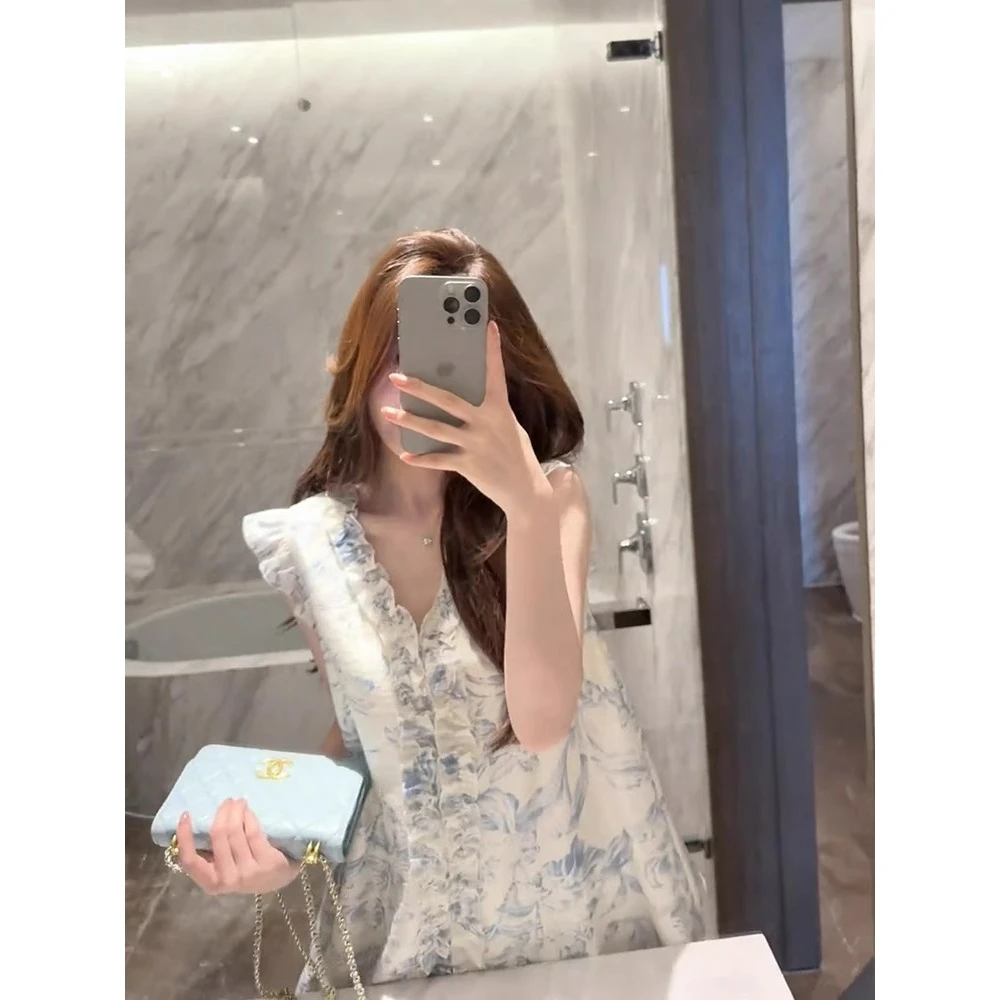 【蓝铃花海】法式甜美风洋气减龄印花上衣小众不撞款宽松短裤套装女
