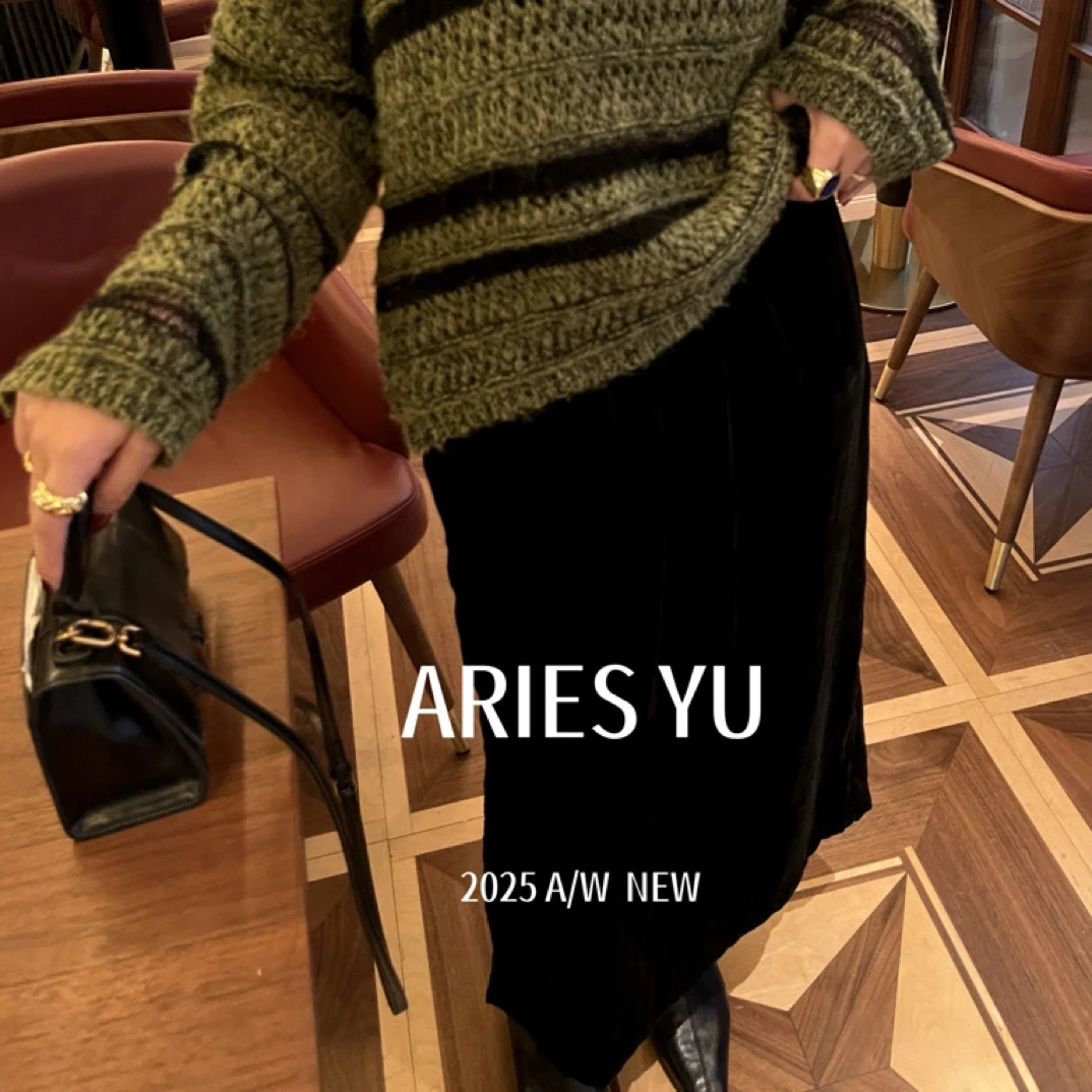 【BAI】丝绒高腰显瘦直筒洋气高级感半身裙8259104