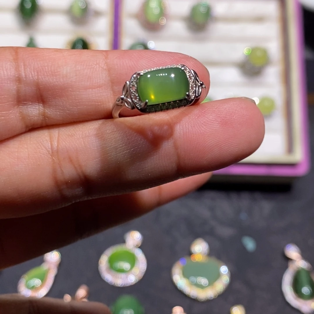 和田玉（碧玉）银S925镶嵌颈饰