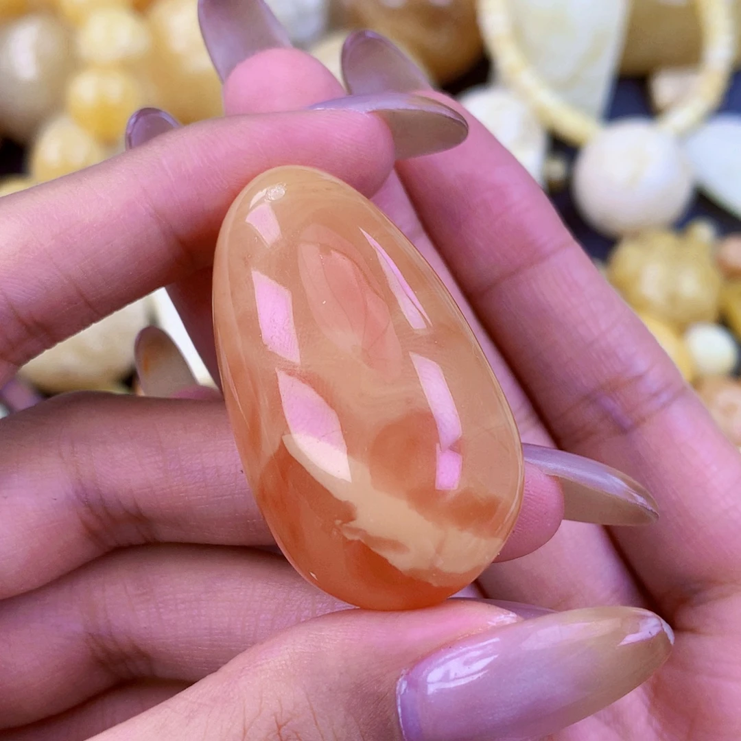 琥珀未镶嵌珠宝奇石接近全品