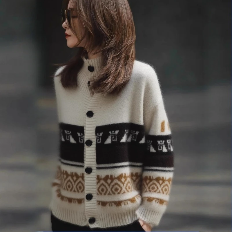 100%纯羊毛女款秋冬复古提花羊毛衫女士时尚针织开衫韩版加厚外套