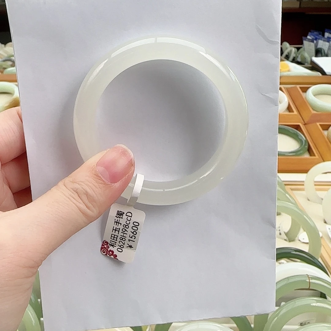 和田玉未镶嵌手镯51毕业高白