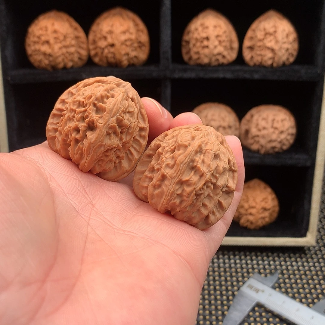 ****菊文玩核桃吊坠角白105