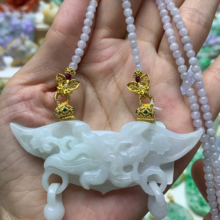 颈饰未镶嵌翡翠翡翠