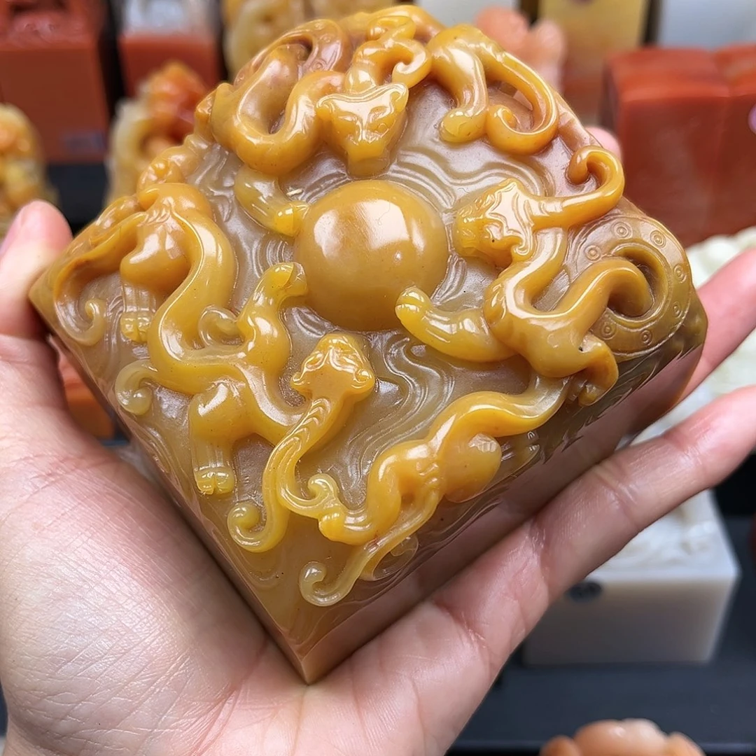 寿山石印石这种现象很明显了
