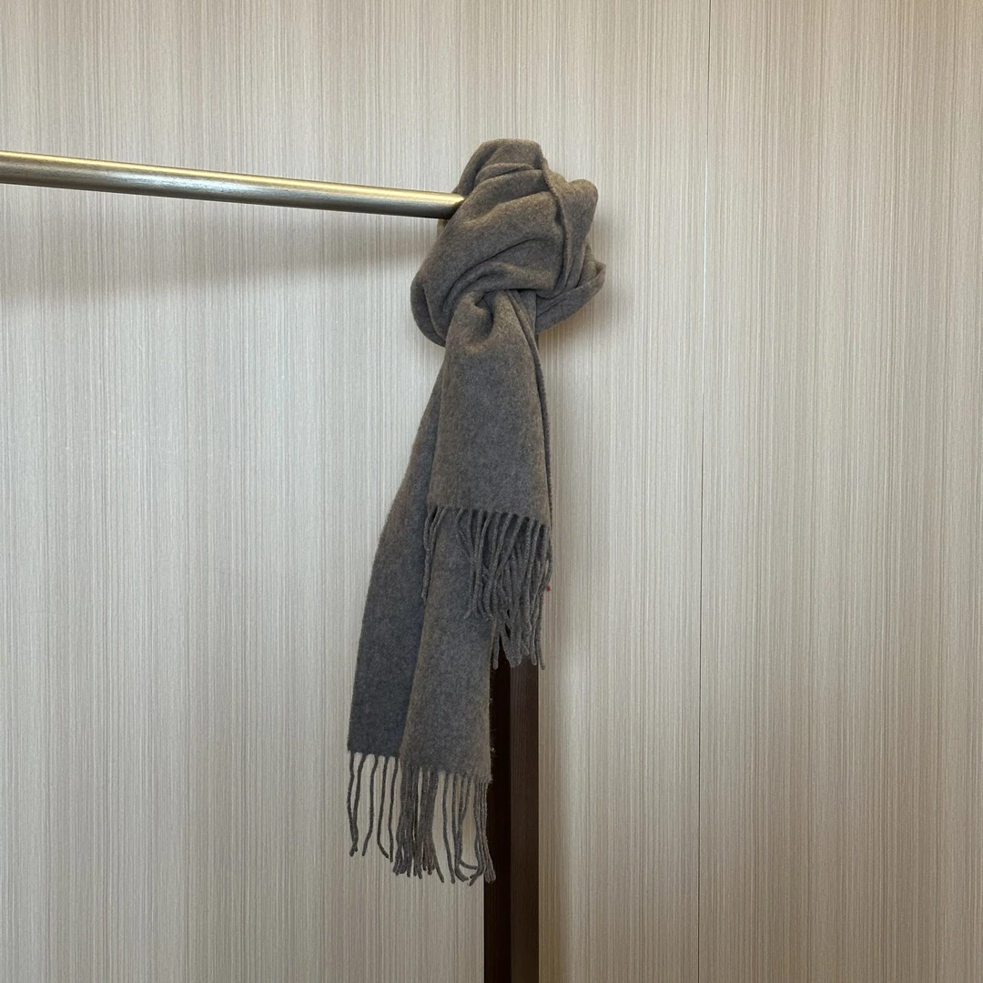 WMM自然驼色流苏围巾女士秋冬服饰配件百搭时尚宝卷