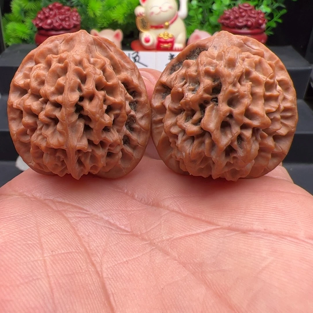 把件文玩核桃野生秦闷，尺寸38