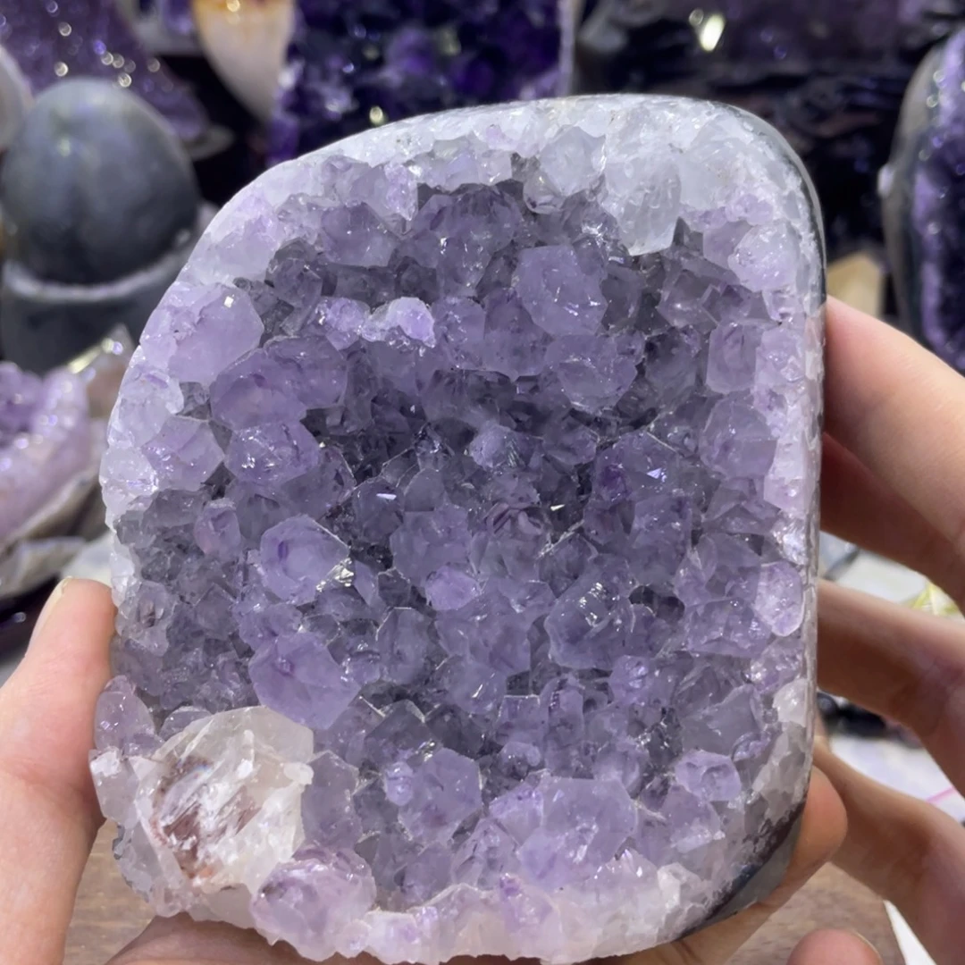 风***虹未镶嵌珠宝半成品紫晶