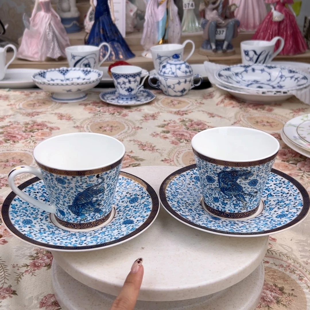 瓷片全新未使用。  样品