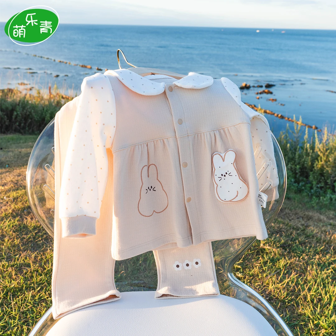 女宝宝套装2025新款棉韩系穿搭1周岁洋气分体外出服婴儿女童秋装