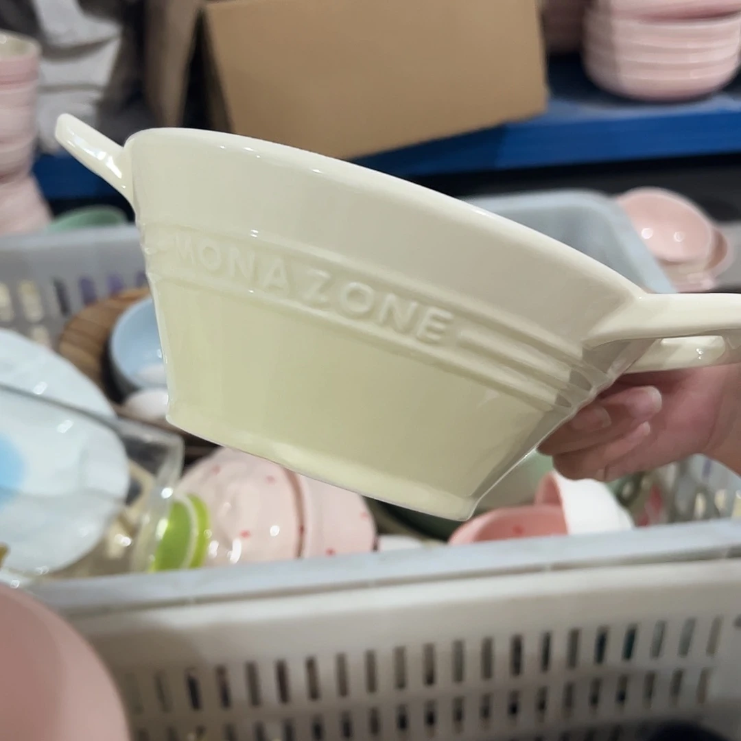 瓷片摩登双耳碗白色一个微瑕