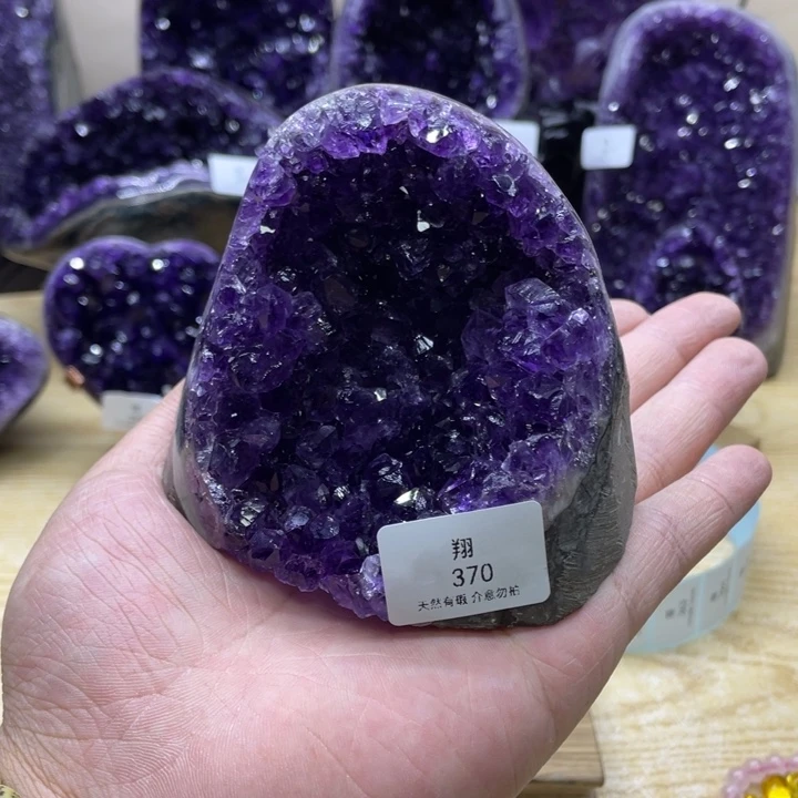未镶嵌大型摆件（非配饰）紫晶