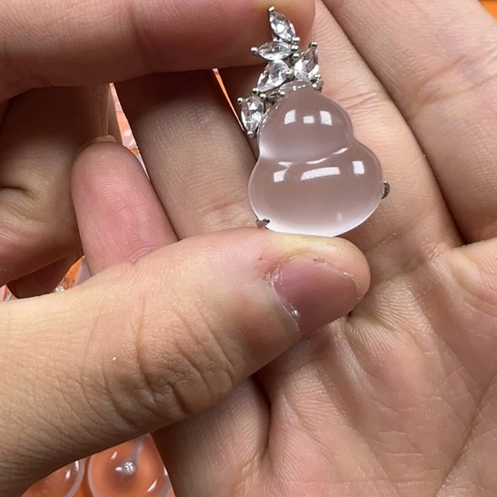 石英质玉银S925镶嵌颈饰福禄