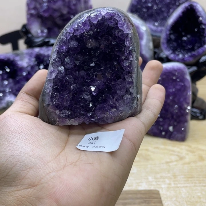 未镶嵌大型摆件（非配饰）紫晶