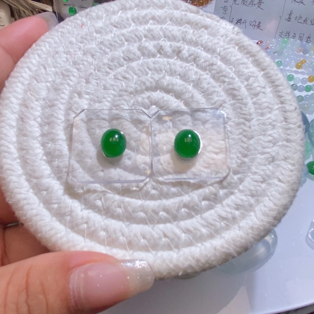 未镶嵌定制翡翠S***河翡翠