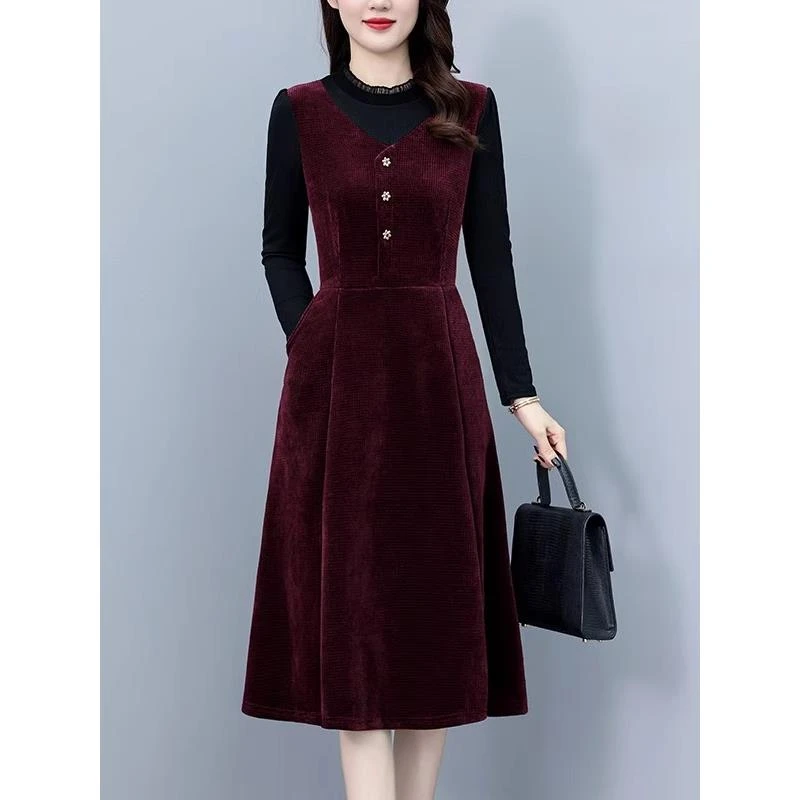 阔太太花边领假两件套连衣裙女春秋季新款大码胖mm收腰显瘦中长裙