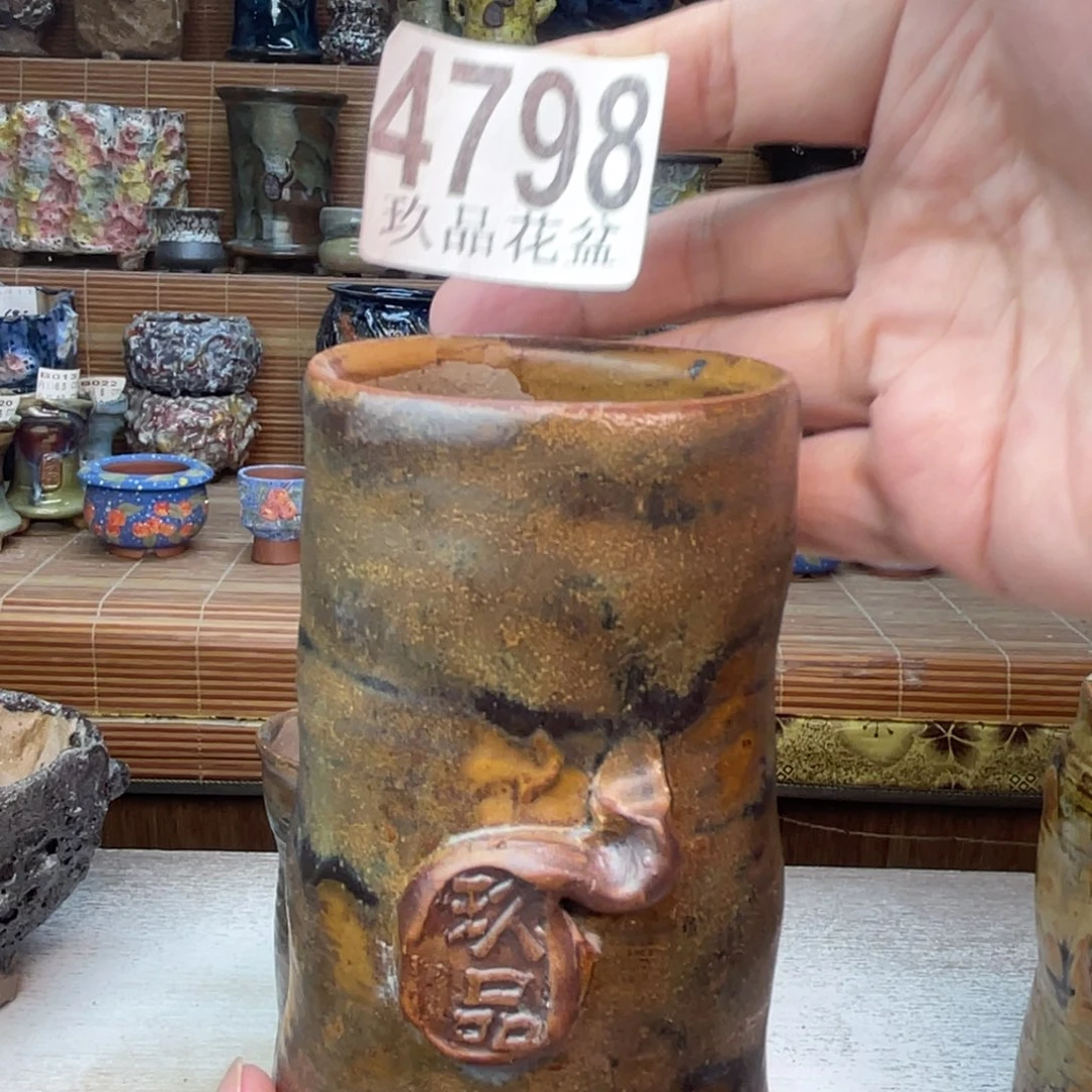 景德镇陶瓷手工花盆默认瑕疵